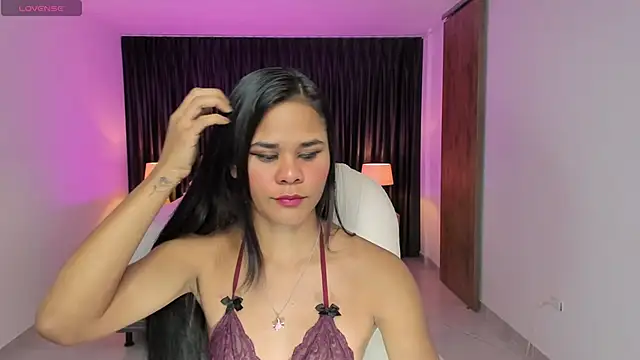 Snapshot of anniie_smith chatting on February 4, 2025, 11:16 am anniie smith online show from February 4, 2025, 11:16 am