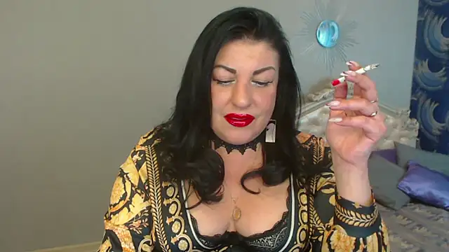 Snapshot of LadyMargoFontana chatting on May 11, 2026, 4:40 am LadyMargoFontana online show from May 11, 2026, 4:40 am