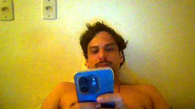 couplemilk online show from April 6, 2026, 11:49 pm