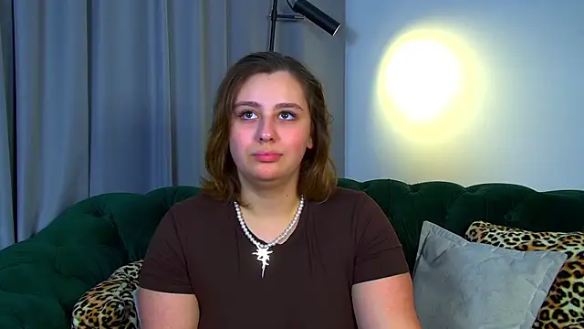 Snapshot of MaryMurray chatting on October 23, 2025, 6:45 am MaryMurray online show from October 23, 2025, 6:45 am