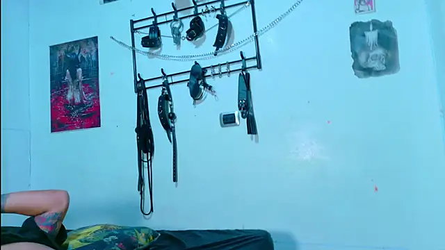 Snapshot of clydexxxbunny chatting on January 16, 2026, 3:10 am clydexxxbunny online show from January 16, 2026, 3:10 am