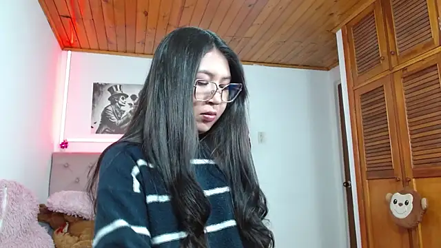 tifanny-squirt online show from October 26, 2025, 4:29 am