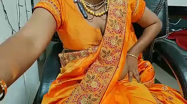 Snapshot of Anjali_cute-Pondati chatting on March 13, 2025, 4:27 am Anjali cute-Pondati online show from March 13, 2025, 4:27 am