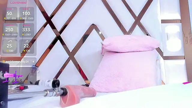 Snapshot of amberr_sweett69 chatting on February 26, 2025, 9:48 pm amberr sweett69 online show from February 26, 2025, 9:48 pm