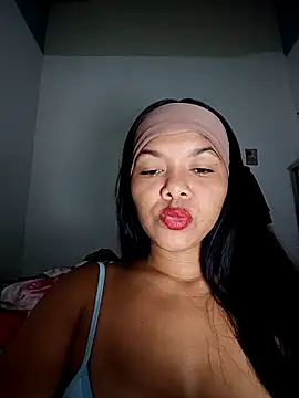 Snapshot of DIORA_Latina chatting on January 18, 2026, 8:45 pm DIORA Latina online show from January 18, 2026, 8:45 pm