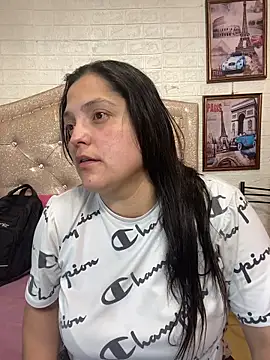 KataleyaStiward online show from October 18, 2025, 3:02 pm