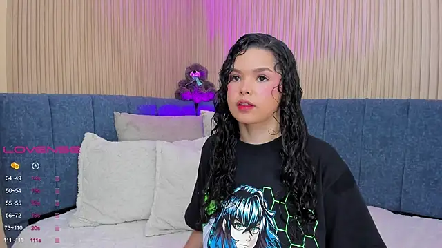 angeline teen online show from January 31, 2025, 12:07 pm