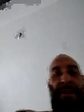 Snapshot of mikeystrong chatting on January 7, 2025, 3:23 pm mikeystrong online show from January 7, 2025, 3:23 pm