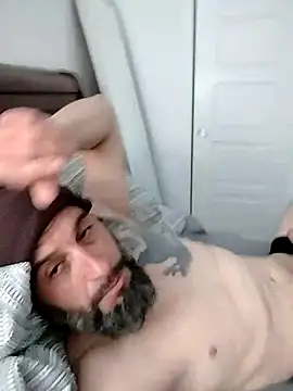 Snapshot of mikeystrong chatting on February 10, 2025, 5:25 am mikeystrong online show from February 10, 2025, 5:25 am