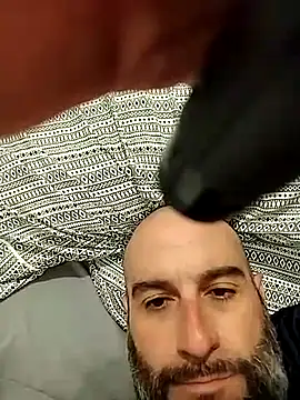 Snapshot of mikeystrong chatting on February 12, 2025, 2:35 am mikeystrong online show from February 12, 2025, 2:35 am