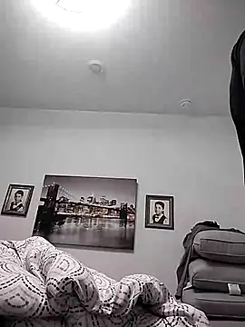 Snapshot of mikeystrong chatting on February 13, 2025, 2:09 pm mikeystrong online show from February 13, 2025, 2:09 pm