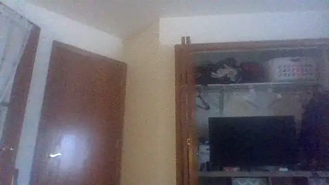 Snapshot of mikeystrong chatting on February 18, 2025, 11:52 pm mikeystrong online show from February 18, 2025, 11:52 pm