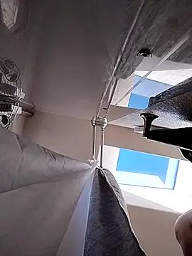 Snapshot of mikeystrong chatting on February 23, 2025, 5:18 pm mikeystrong online show from February 23, 2025, 5:18 pm