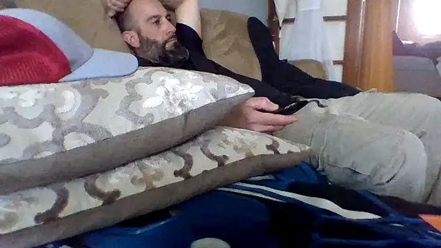 Snapshot of mikeystrong chatting on March 9, 2025, 10:08 pm mikeystrong online show from March 9, 2025, 10:08 pm