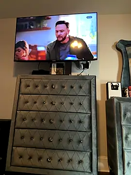 Snapshot of BubbaATL chatting on November 28, 2025, 8:00 pm BubbaATL online show from November 28, 2025, 8:00 pm