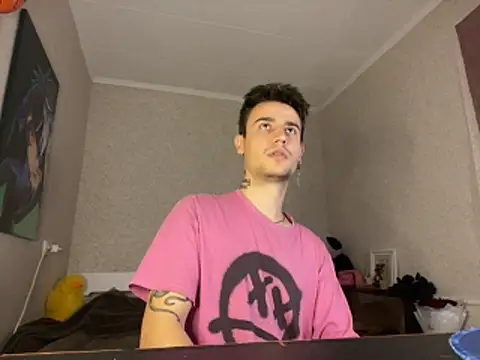 Snapshot of Mike_severi2 chatting on November 4, 2025, 7:07 am Mike severi2 online show from November 4, 2025, 7:07 am