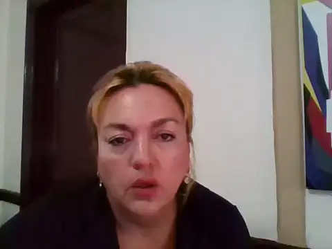 Snapshot of Parolita chatting on July 29, 2026, 10:08 pm Parolita online show from July 29, 2026, 10:08 pm