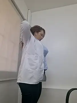 doctora-danna online show from January 23, 2025, 1:24 pm