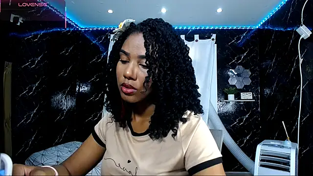 Hillary queen online show from September 13, 2025, 12:38 pm