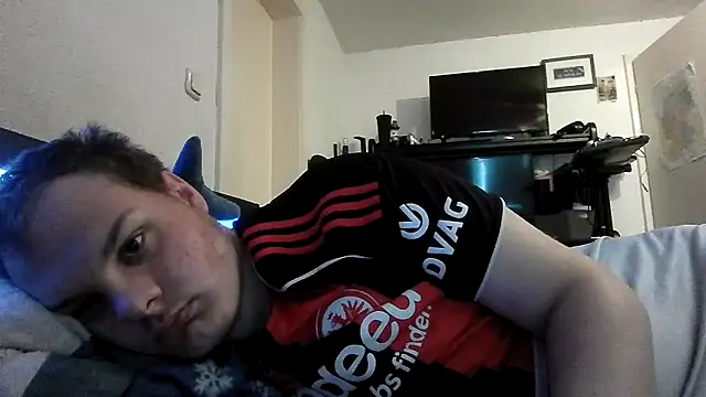 Nicolasjlhkjzl online show from May 29, 2026, 8:34 am