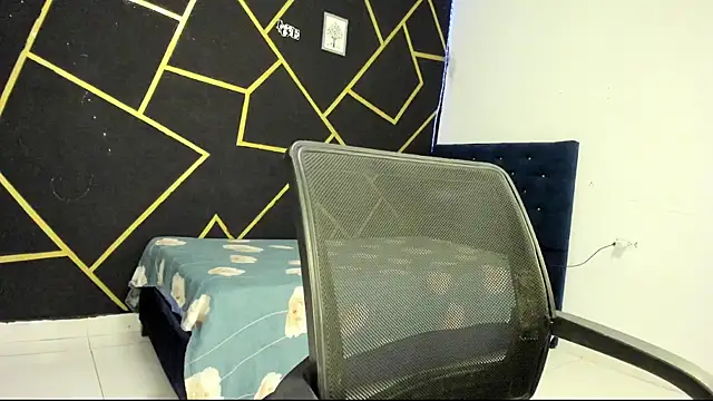 JANER 03 online show from February 8, 2025, 3:53 pm