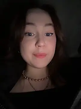 Snapshot of Peachy_Dream chatting on February 7, 2026, 6:11 pm Peachy Dream online show from February 7, 2026, 6:11 pm