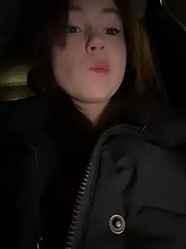 Snapshot of Peachy_Dream chatting on February 8, 2026, 6:22 pm Peachy Dream online show from February 8, 2026, 6:22 pm