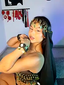 Snapshot of Cleo_hills chatting on January 13, 2026, 12:54 pm Cleo hills online show from January 13, 2026, 12:54 pm