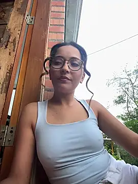 Penelope-Hot online show from April 2, 2026, 9:34 pm