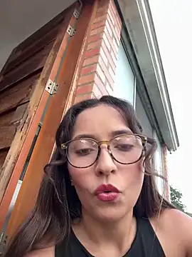 Penelope-Hot online show from April 3, 2026, 9:13 pm