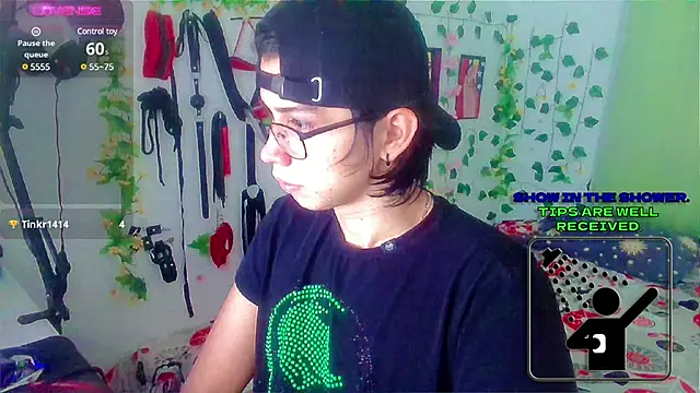 Snapshot of Andy_gray chatting on February 11, 2025, 2:24 pm Andy gray online show from February 11, 2025, 2:24 pm