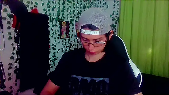 Snapshot of Andy_gray chatting on September 21, 2025, 3:13 pm Andy gray online show from September 21, 2025, 3:13 pm
