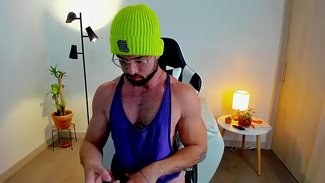 dafboy1 online show from February 1, 2026, 4:49 pm