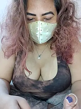 Snapshot of Ruchikalive chatting on February 16, 2025, 12:10 pm Ruchikalive online show from February 16, 2025, 12:10 pm