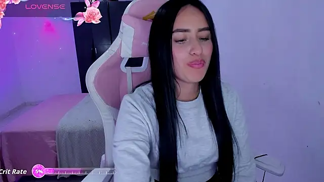 Tinylottie online show from March 10, 2026, 8:14 pm