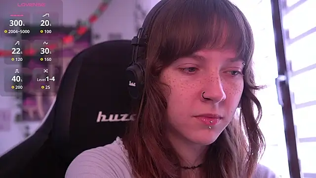 Snapshot of juliapie chatting on February 25, 2026, 10:03 am juliapie online show from February 25, 2026, 10:03 am