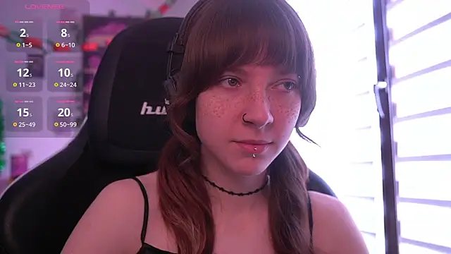 Snapshot of juliapie chatting on February 27, 2026, 10:04 am juliapie online show from February 27, 2026, 10:04 am