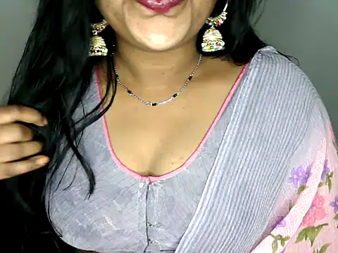 shila20 online show from October 31, 2025, 5:25 pm