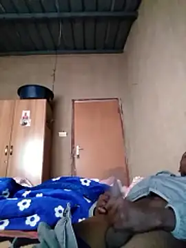 Snapshot of Kingcamxxx chatting on May 21, 2026, 7:59 am Kingcamxxx online show from May 21, 2026, 7:59 am