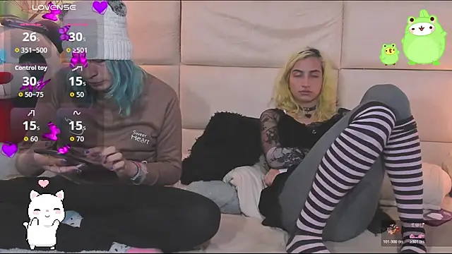 -kisa  online show from December 18, 2025, 2:17 am