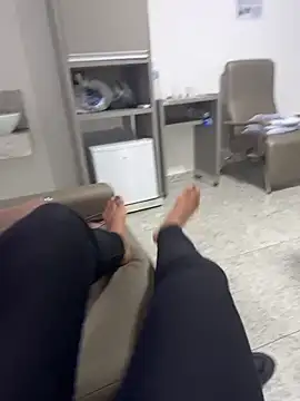 Snapshot of brendasouzzaka chatting on February 2, 2026, 1:10 pm brendasouzzaka online show from February 2, 2026, 1:10 pm