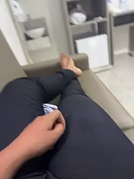 Snapshot of brendasouzzaka chatting on February 3, 2026, 10:42 am brendasouzzaka online show from February 3, 2026, 10:42 am