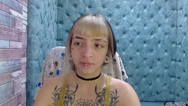 Samantha Smiith online show from October 24, 2025, 4:09 am