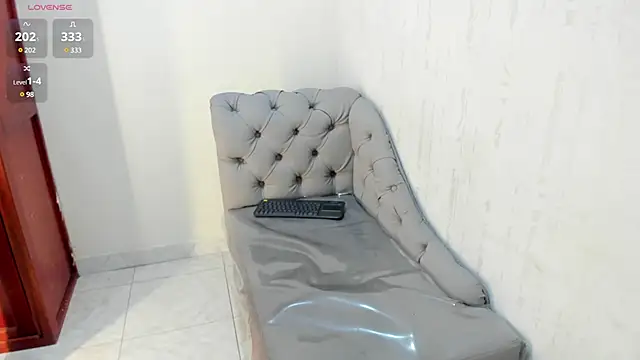 sky swette online show from January 28, 2025, 3:04 am