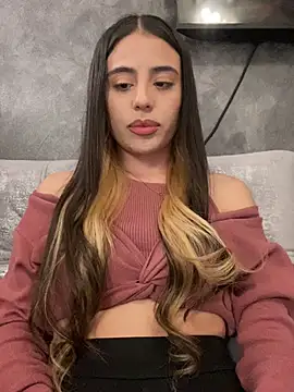 Snapshot of AbyThompson chatting on January 31, 2025, 10:52 pm AbyThompson online show from January 31, 2025, 10:52 pm