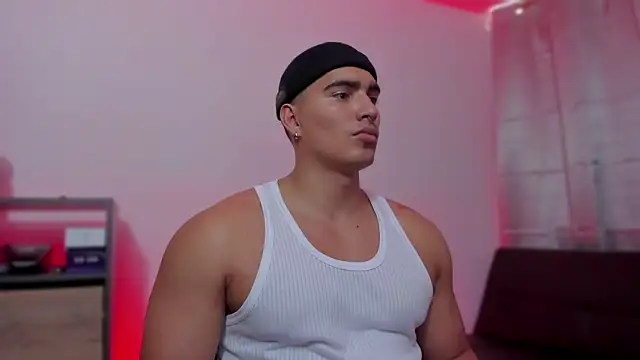 JamesGraay online show from September 21, 2025, 9:05 pm