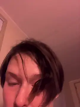 KatieBARBiE98 online show from January 14, 2026, 7:36 am