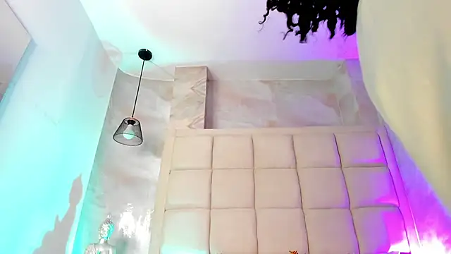 Snapshot of andymiller_ chatting on February 12, 2026, 2:23 pm andymiller online show from February 12, 2026, 2:23 pm