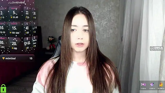 Mary Moonlight online show from December 22, 2024, 5:32 pm