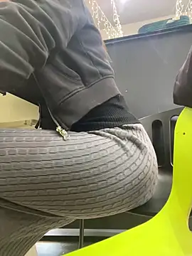 Snapshot of beautydiamond chatting on January 7, 2026, 8:50 am beautydiamond online show from January 7, 2026, 8:50 am